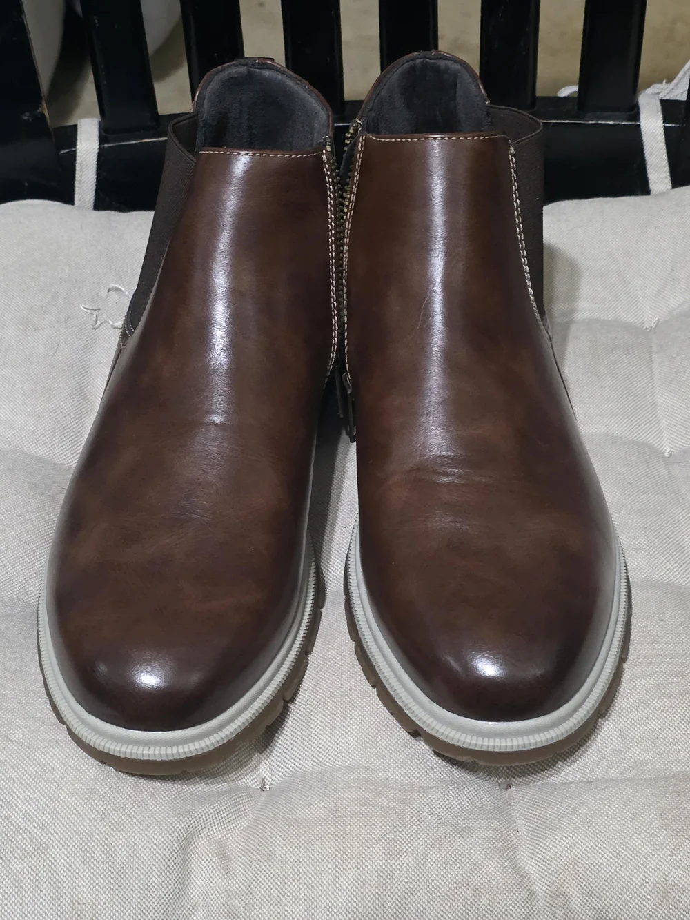 Mens Florsheim Brown Leather Zip Chelsea Boots Used Size 5.5